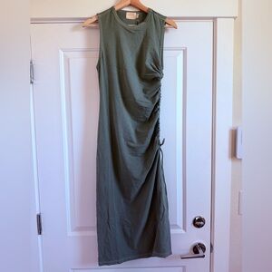 Nation LTD Elegant Green Iris Midi Dress